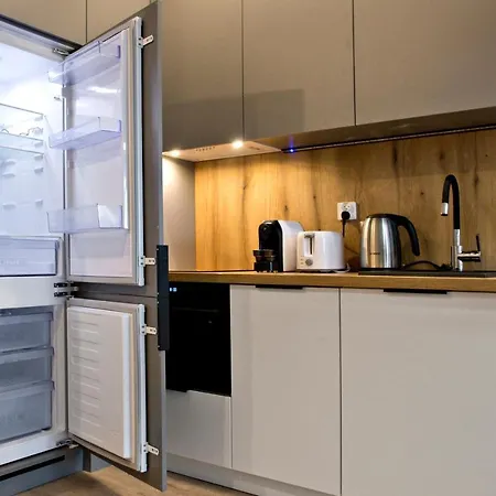 Apartment P&o Corporate Serviced Cybernetyki