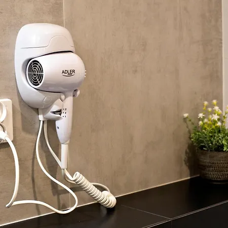 P&o Corporate Serviced Cybernetyki Apartment