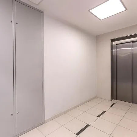 P&o Corporate Serviced Cybernetyki 아파트