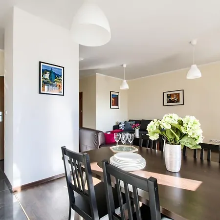 P&o Corporate Serviced Cybernetyki 바르샤바