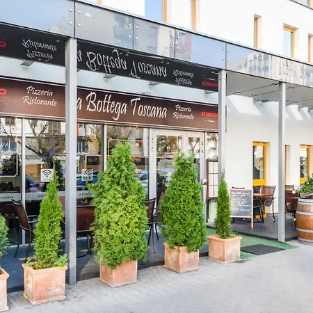Apartment P&o Corporate Serviced Cybernetyki Warsaw
