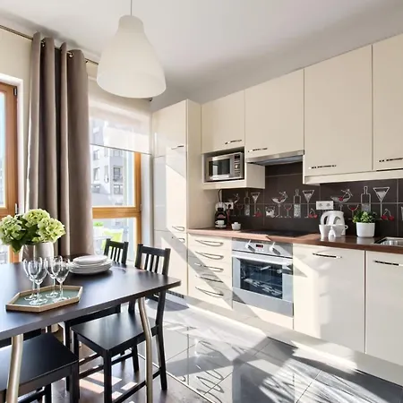 P&o Corporate Serviced Cybernetyki 바르샤바